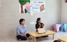 주민주도형 동화구연봉사단 '이야기보따리' 참여자를 추가 모집합니다.이야기보따리는 동화구연 활동을 매개로 함께 배우고, 즐기고, 나누는 봉사활동조직입니다.그동안 진행한 봉사활동 소개하겠습니다 :)꼬꼬마어린이집 동화구연 봉사활동서북구치매안심센터 동화구연 봉사활동느티나무노인복지센터 동화구연 봉사활동이렇게 5월, 6월에 활발하게 이야기보따리 봉사활동을 다녀왔습니다:)앞으로도 매월 다양한 동화책으로 이야기보따리 활동을 진행할 예정이니, 많은 관심 부탁드립니다 !!