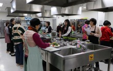 ​평생교육팀에서 복지관 회원을 대상으로  문화복지사업 '천사인 클래스'가 진행되었습니다!매달 다양한 프로그램이 진행되니 많은 참여와 관심 부탁드립니다 :-)[2월 천사인 원데이 클래스 - 시금치페스토파스타 만들기][2월 천사인 원데이 클래스 - 수제레몬청&레몬진저청 만들기] [2월 천사인 패밀리 클래스 - 나만의 전사머그컵 만들기] [3월 천사인 원데이 클래스 - 봄맞이쿠킹: 삼겹숙주볶음&냉이된장 무침만들기] [5월 천사인 원데이 클래스 - 커피메이드와 함께하는 핸드드립 교육 및 실습][5월 천사인 패밀리 클래스 - 패밀리베이킹: 크로크무슈 및 깨찰피자빵 만들기][6월 천사인 원데이 클래스 - 티앤청베리에이션: 달달 참외청 만들기][6월 천사인 패밀리 클래스 - 아동미술: 창의팡팡! 피카츄버거&포켓몬 띠부씰 만들기] 